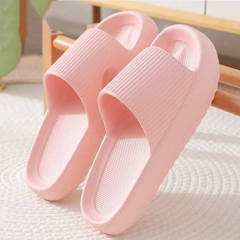 Bebealy Summer Home Thick-Soled Slippers For Women Breathable Non-slip Bathroom Women's Slippers Perfect For Indoor Relaxation