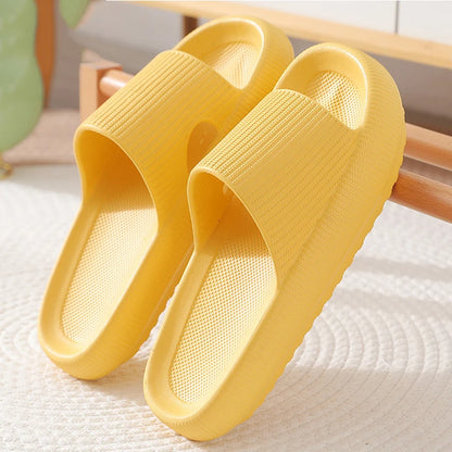 Bebealy Summer Home Thick-Soled Slippers For Women Breathable Non-slip Bathroom Women's Slippers Perfect For Indoor Relaxation