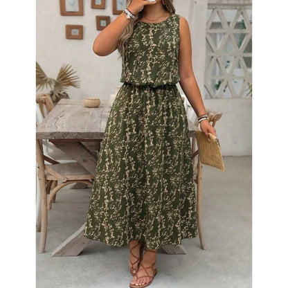 【New style】Plus Size Ditsy Floral Round Neck Casual Commuter Split Hem Dress
