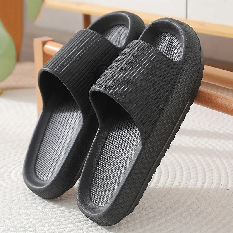 Bebealy Summer Home Thick-Soled Slippers For Women Breathable Non-slip Bathroom Women's Slippers Perfect For Indoor Relaxation